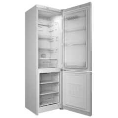 Холодильник Indesit ITR 4200 W